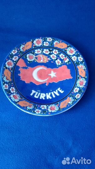 Тарелка настенная декоративная