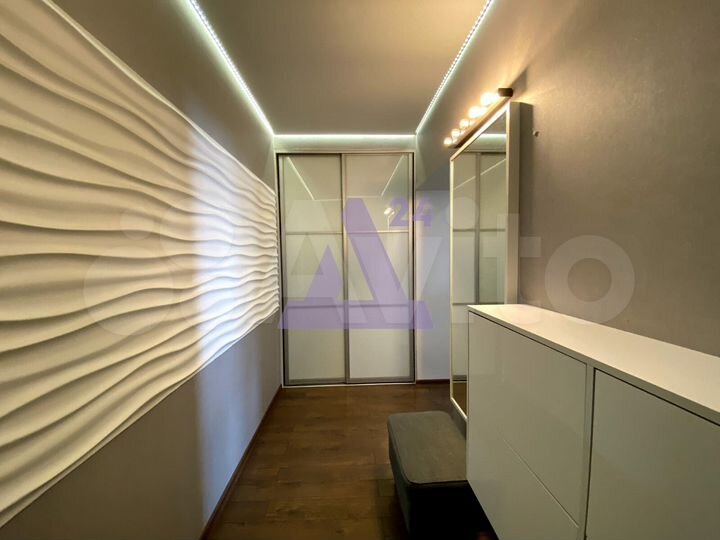 2-к. квартира, 61 м², 11/12 эт.