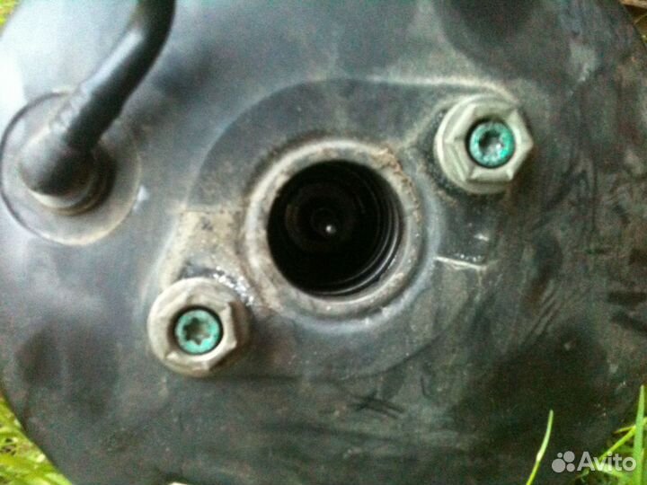 Фольксваген Пассат Б5 1998г. Вакуумный усилитель