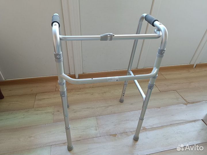 Ходунки для взрослых