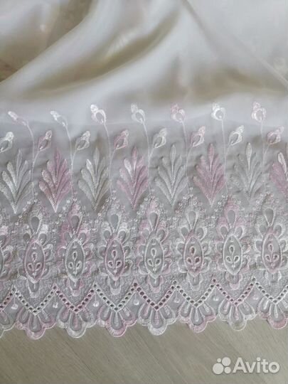 Тюль с вышивкой 2,44х2,65см