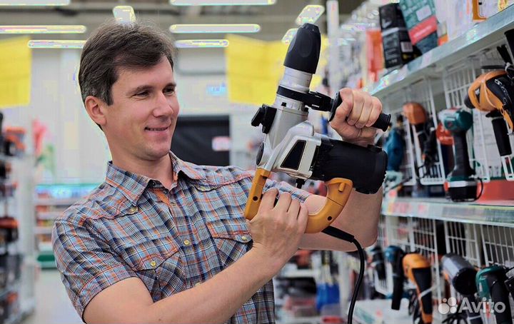 Требуется Менеджер по прокату (электроинструмент)