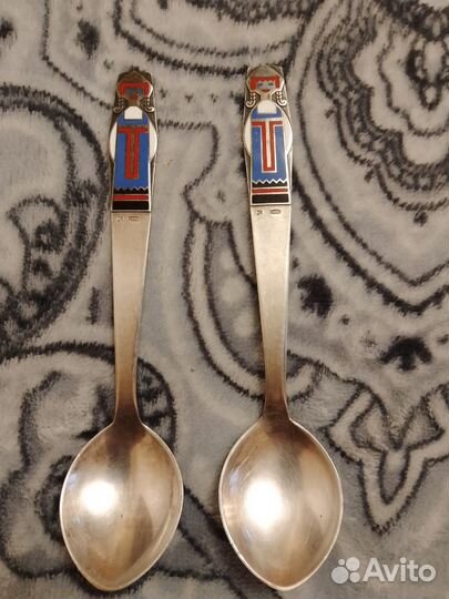 Серебряные ложки с эмалью