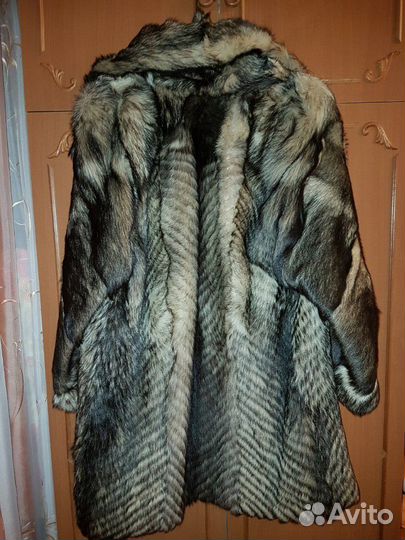 Шуба волчья