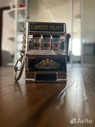Брелок казино