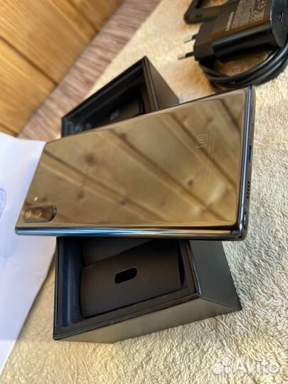 Samsung Galaxy Note 10, 8/256 ГБ