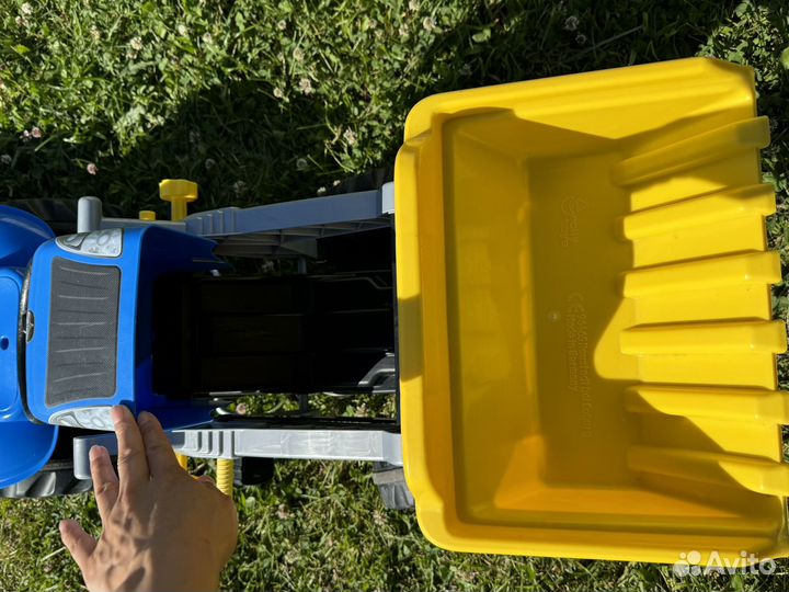 Трактор педальный детский Rolly Toys