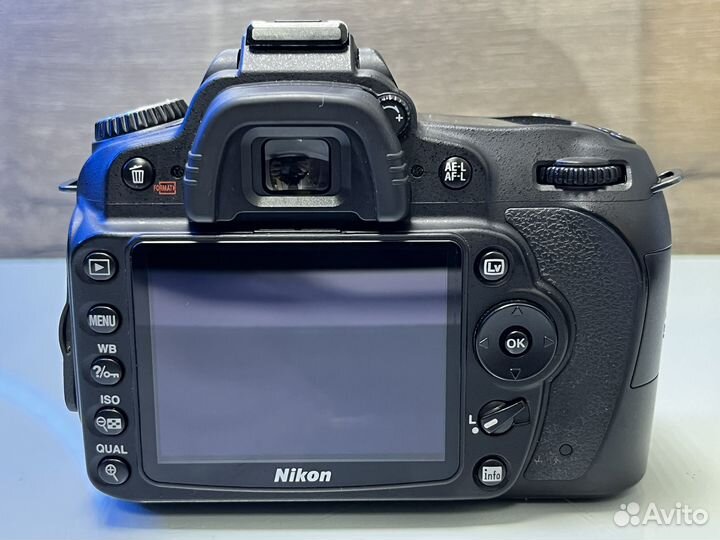 Зеркальный фотоаппарат Nikon d90 body