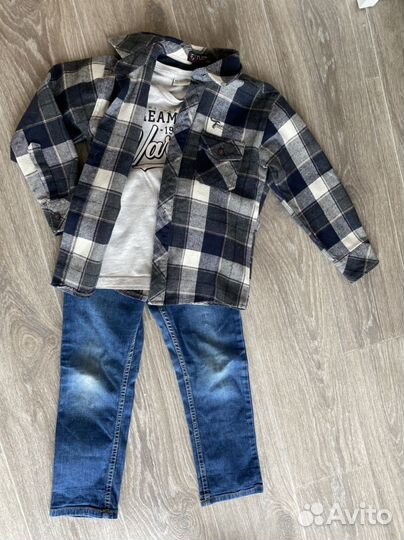 Комплекты детских вещей