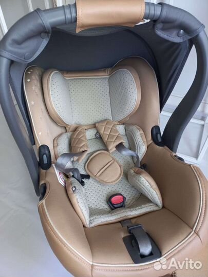Детское автокресло переноска