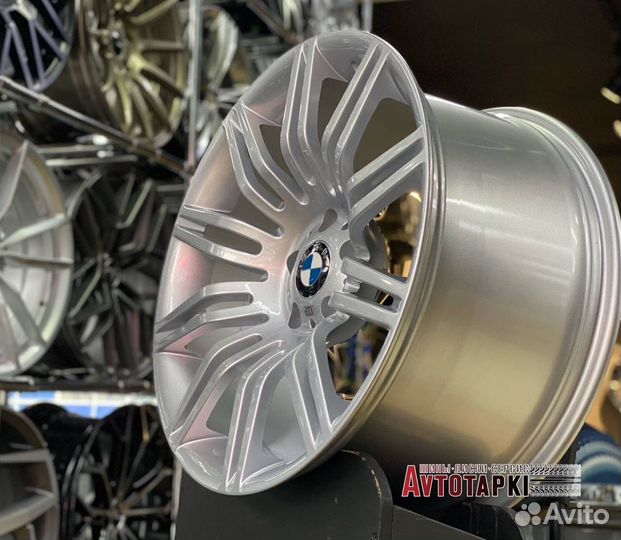 Диски литые для BMW e60 на шины R19 172 стиль
