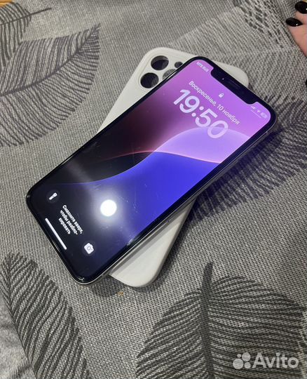 iPhone 11 Pro, 64 ГБ