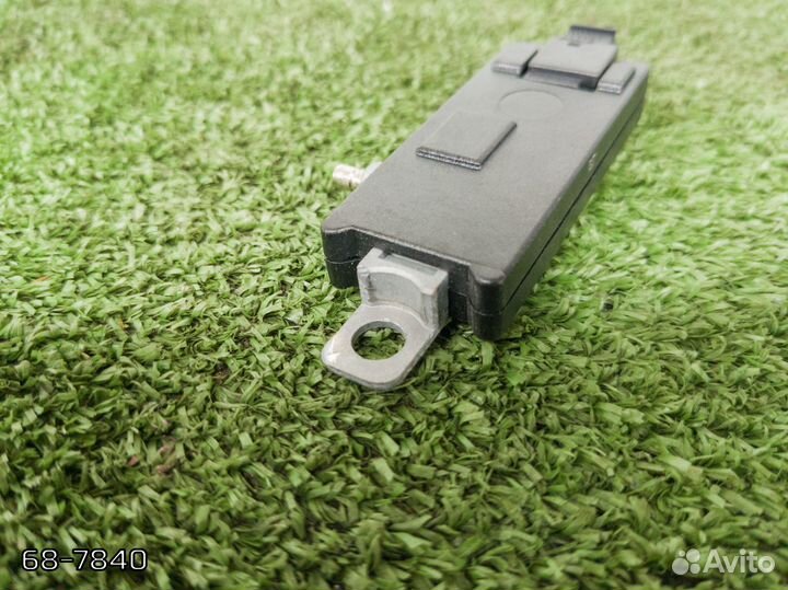 Усилитель антенны Audi A6 C5 седан