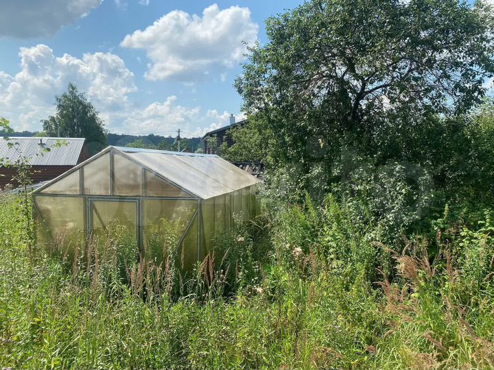 Дача 20 м² на участке 8,8 сот.