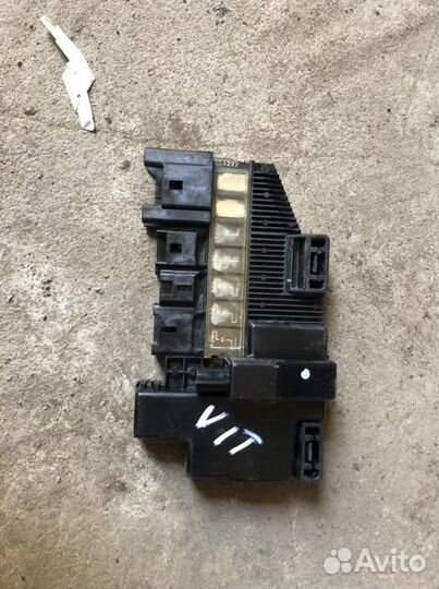 Блок предохранителей монтажный Сузуки Гранд Витара