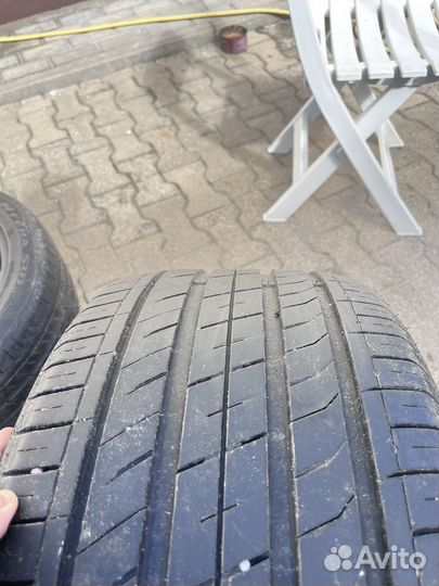 Nexen N Fera RU1 245/45 R18 и 275/40 R18