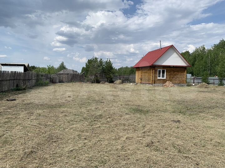 Дом 48 м² на участке 15 сот.