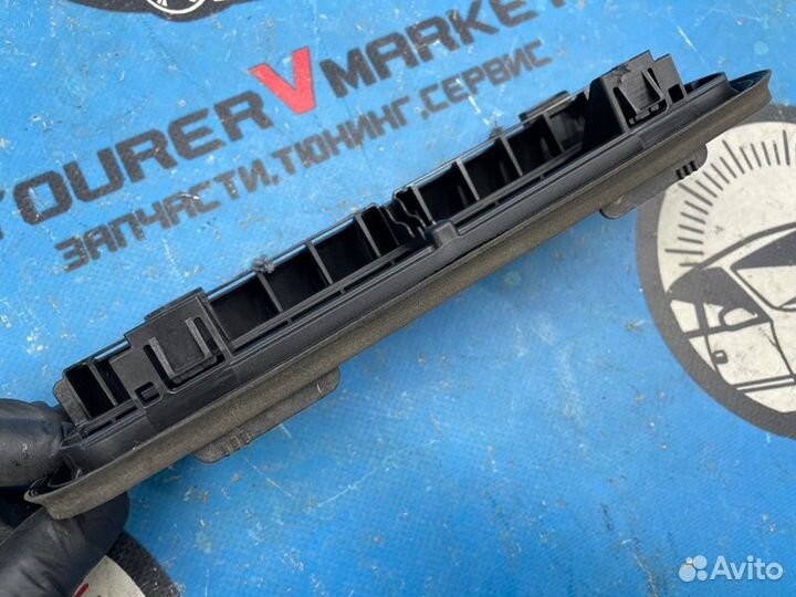 Клапан вентиляции салона Mercedes-Benz C-Class