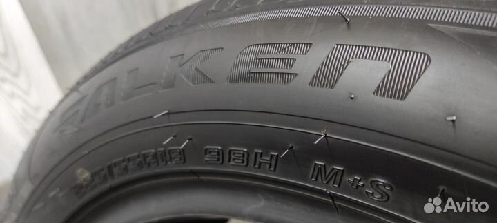 Falken Ziex ZE001 A/S 225/55 R18