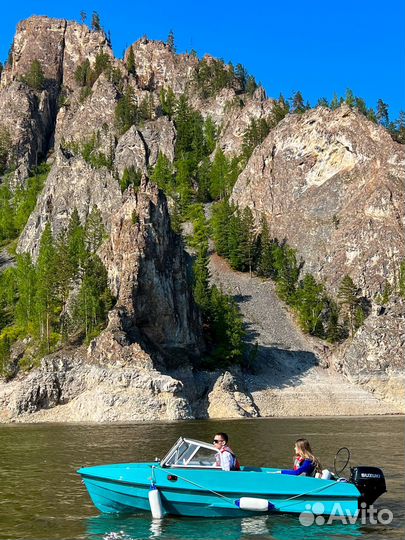 Прогулки на катере по красноярскому морю