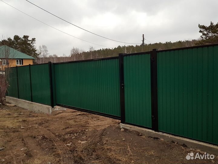 Заборы из профнастила и штакетника