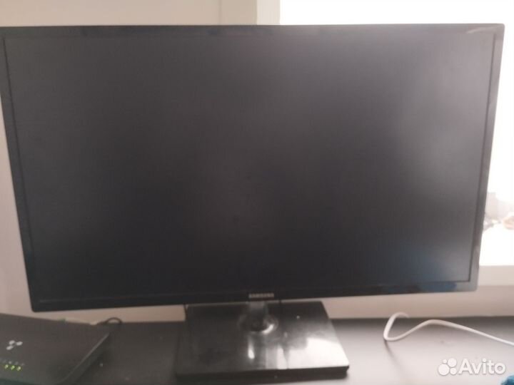 Монитор samsung