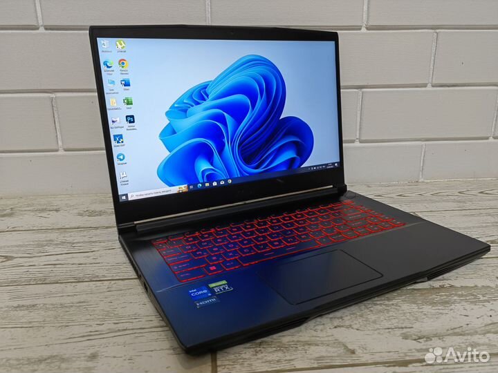 Игровой ноутбук MSI i5 11400H/16GB/RTX 3050Ti