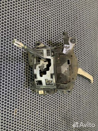 Селектор АКПП Lexus LX570