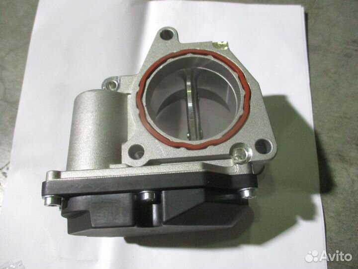 Дроссельная заслонка Volkswagen Transporter T5 диз