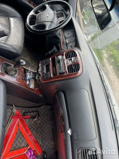 В разборе Hyundai Sonata (2.0 G4GC) МКПП, 2008