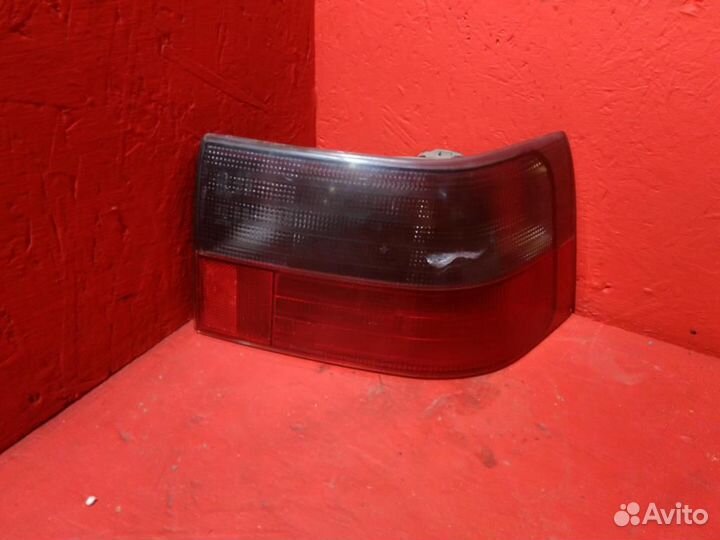 Фонарь задний правый Ваз 2110 дефект