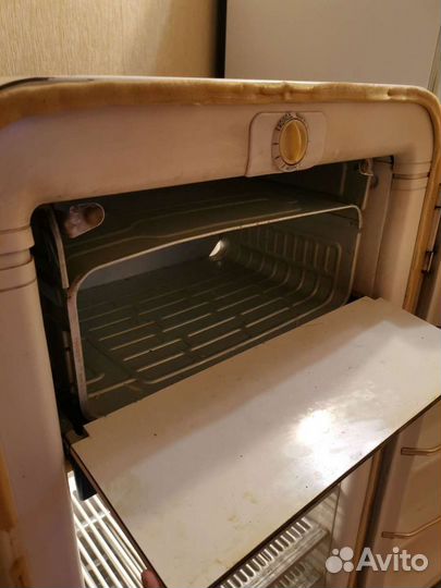 Легендарный холодильник ЗИЛ кх-240 1962 год