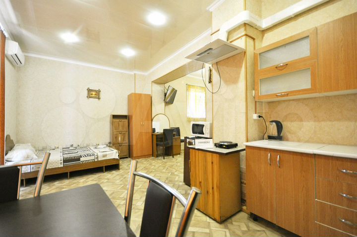 Дом 35 м² на участке 3 сот.