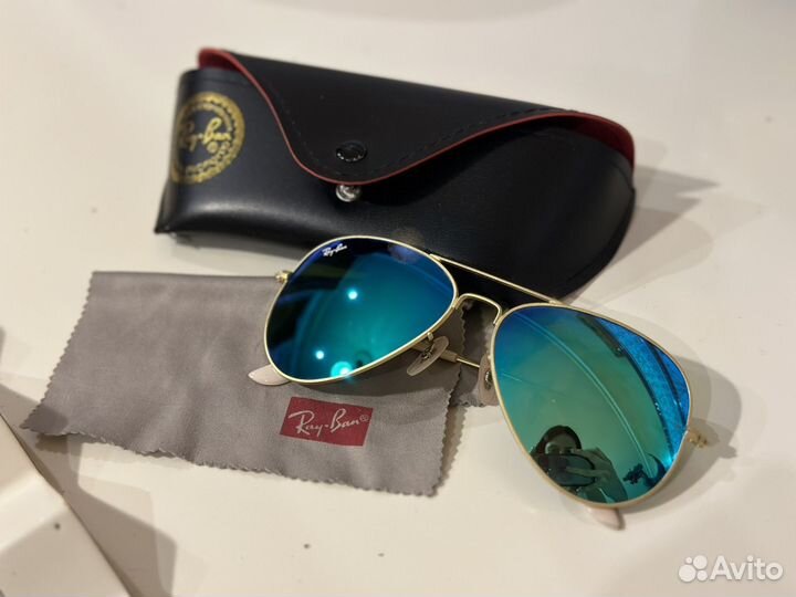 Солнцезащитные очки в стиле Ray Ban зеркальные