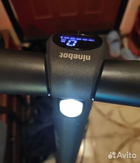 Электросамокат Ninebot ES4 как новый 290 км