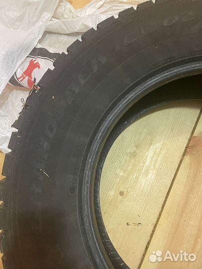 Dunlop Grandtrek Ice 02 235/60 R18