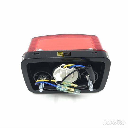 Задний фонарь Yamaha 3FA-84710-01-00