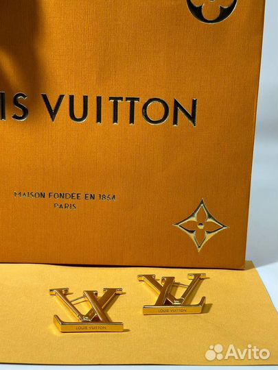 Серьги Louis Vuitton