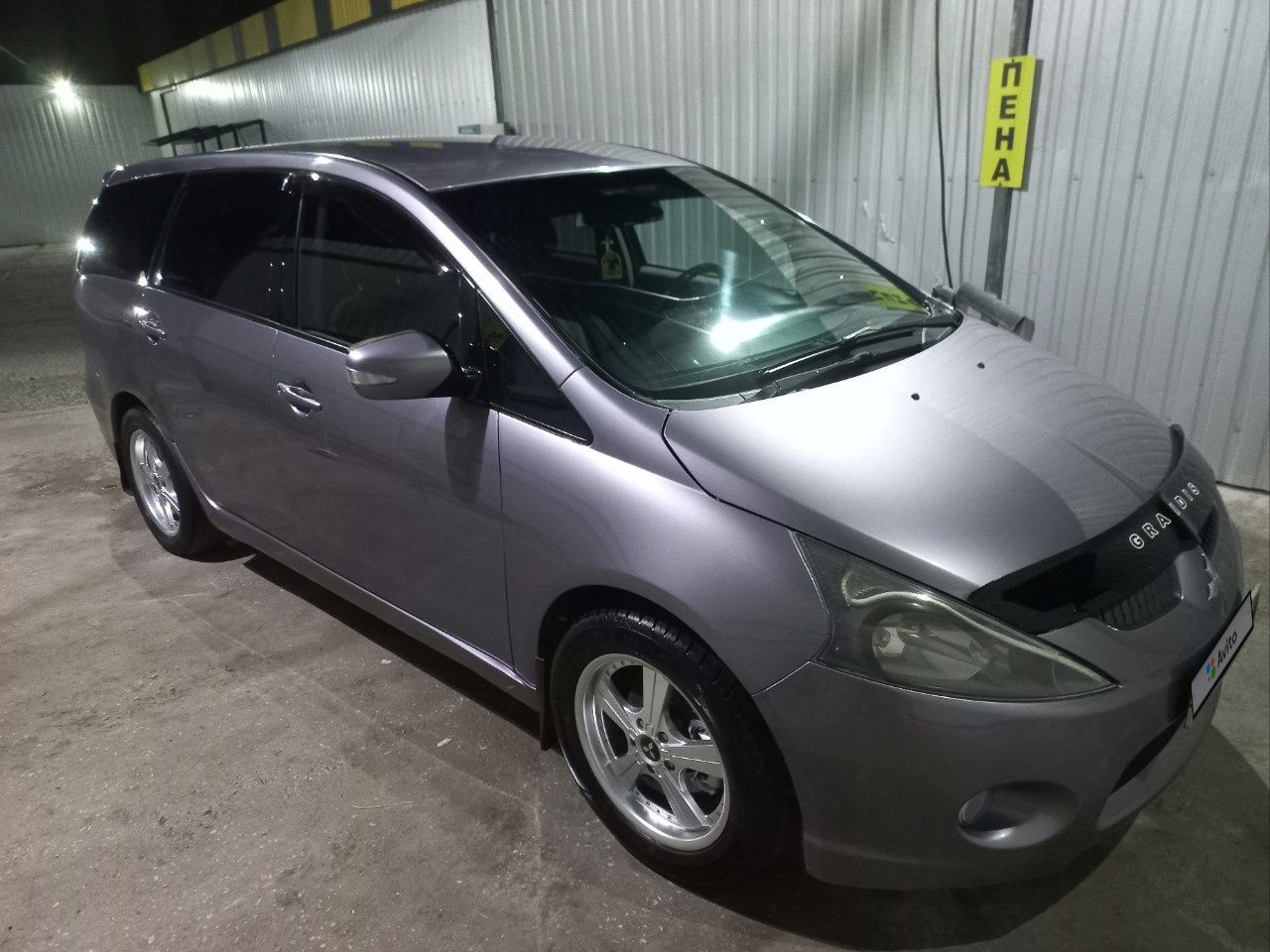 Mitsubishi Grandis: фото из отзыва