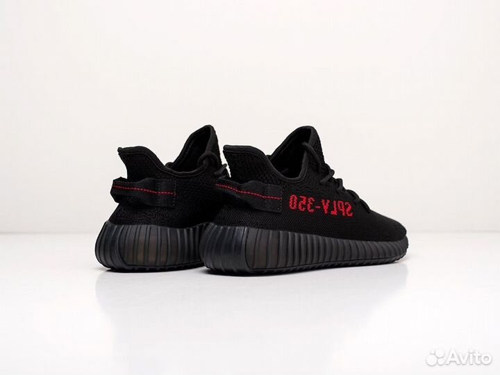 Кроссовки Adidas Yeezy Boost 350 v2 Bred (36-45)