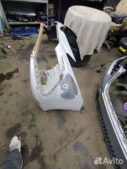 Бампер передний