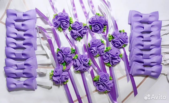 Галстук бабочка, браслеты на руку на выпускной