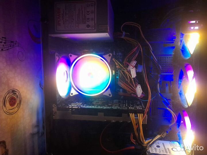 Игроой пк с аксессуарами