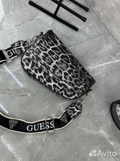 Сумка Guess леопард