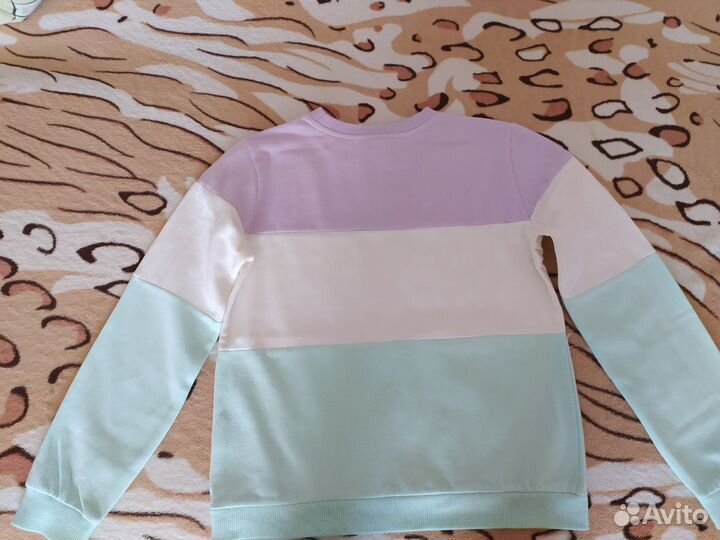 Свитшот на девочку