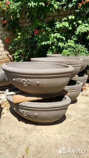 Цветочница, уличные вазоны бетонные