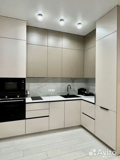 Кухонный гарнитур от фабрики