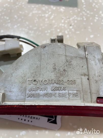 Дополнительный стоп сигнал Toyota Cresta X90