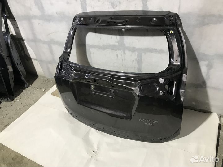 Крышка багажника Toyota Rav4 CA40 арт734