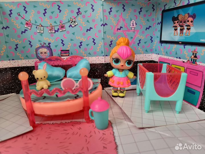 Lol Furniture Neon спальня игровой набор с куклой